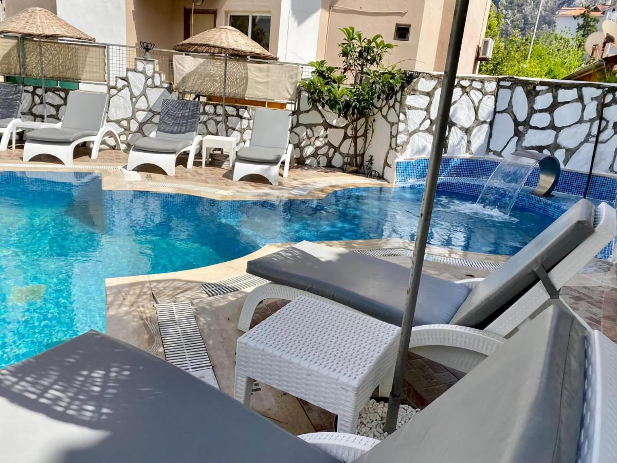 Eda Hotel İçmeler Ngoại thất bức ảnh
