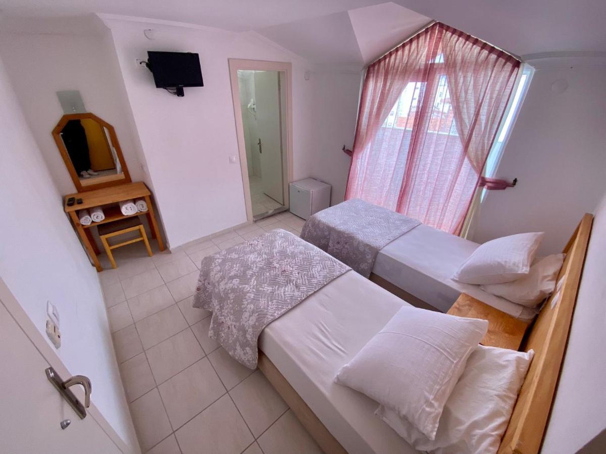 Eda Hotel İçmeler Ngoại thất bức ảnh